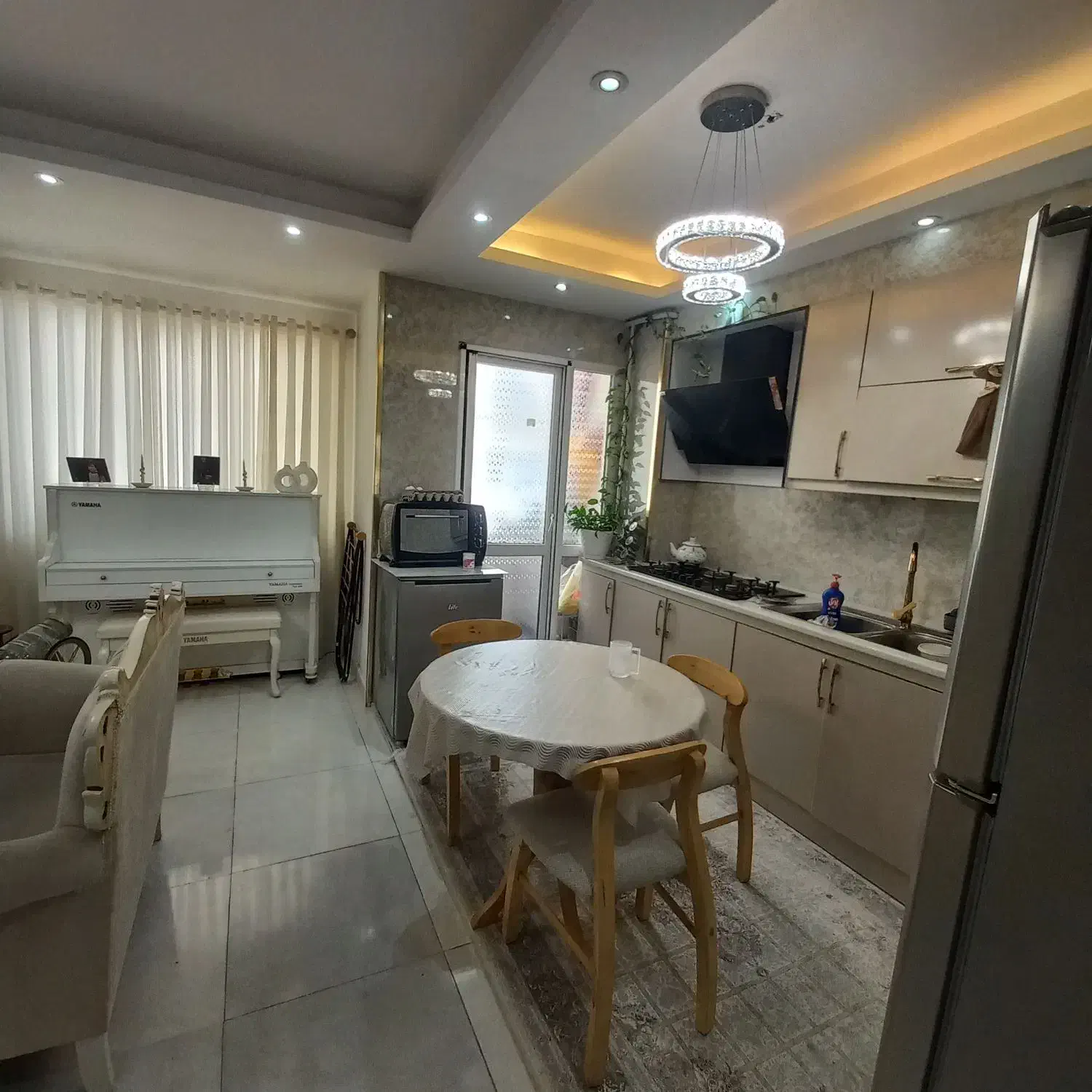 اپارتمان 85 متری پیچ سعدی / تاپ لوکیشن