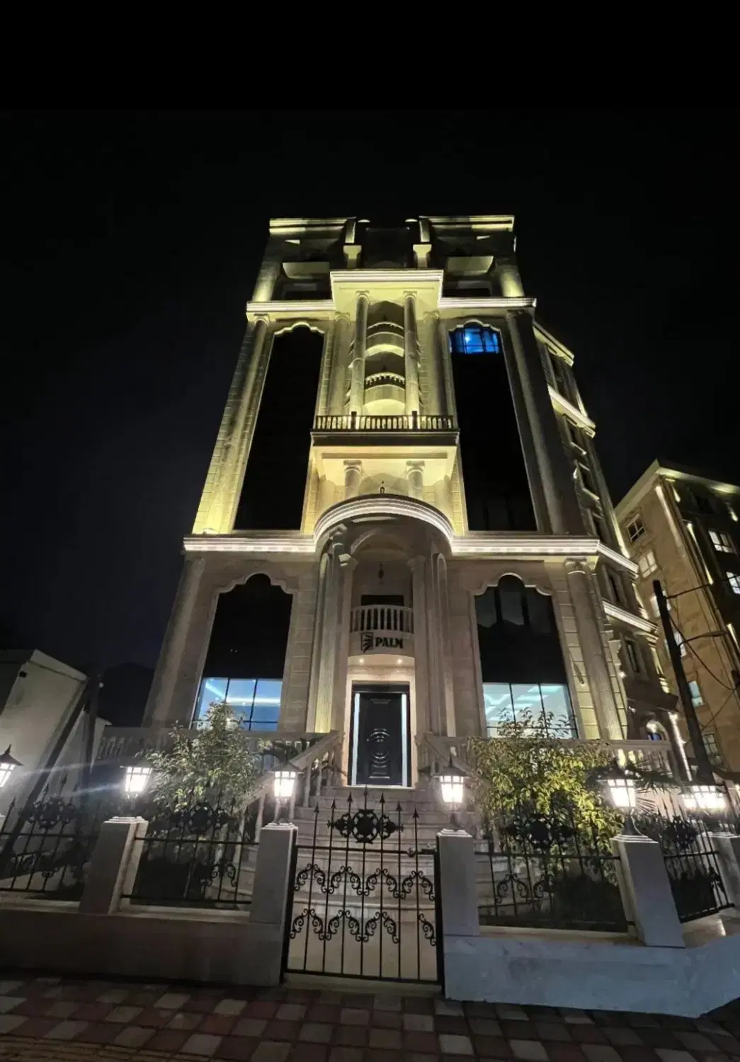 برج باغ ۱۷۰ متر / ۳ خواب / فول امکانات