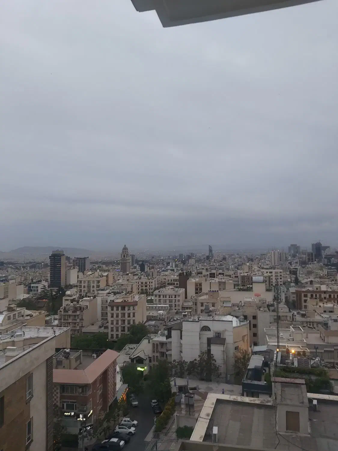 بلوار گیتی ۱۷۰ متر نوساز دو پارکینگ