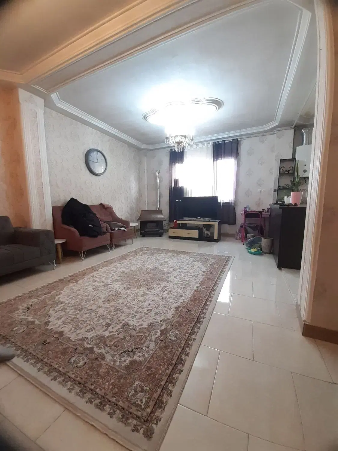 تکواحدی ۱۰۰متری پارکینگ اختصاصی در چمران