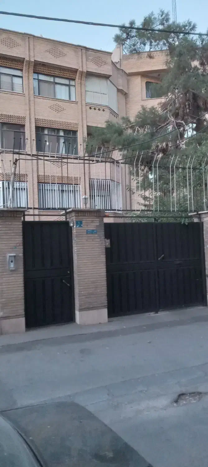خواجه عبدوا..۱۱۲متر۲خوابه باامکانات و ۲۰متر پاسیو