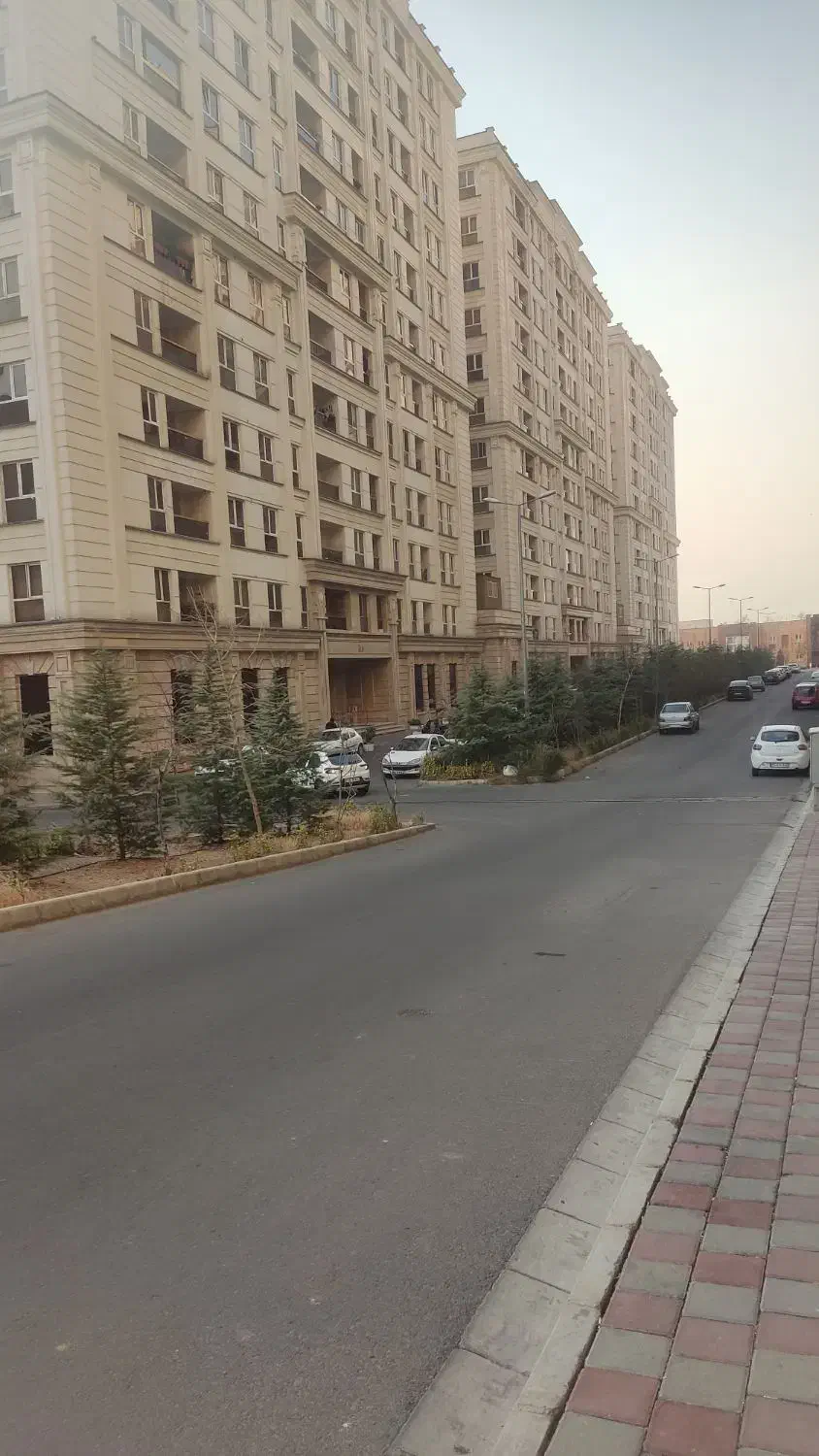 رونیکا‌پالاس‌هروی/۱۰۵‌متر/ویو‌شمالی‌ابدی/تیپ۳