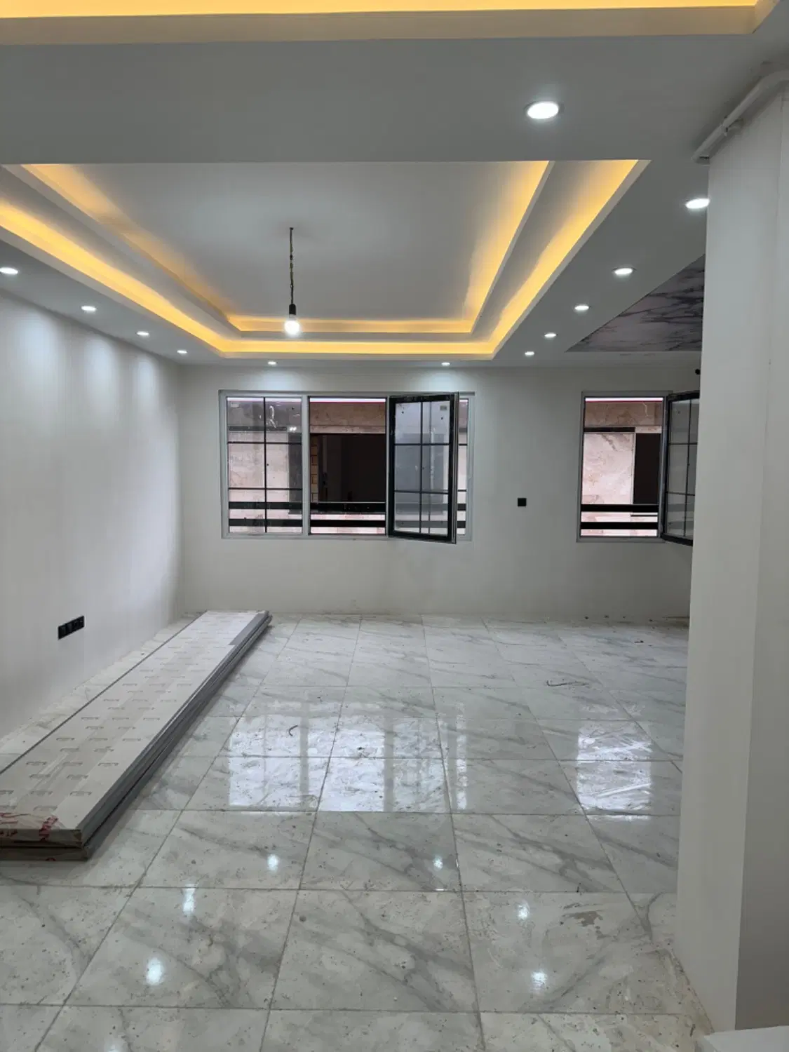 فروش آپارتمان 110 متری نوساز مطهری فول