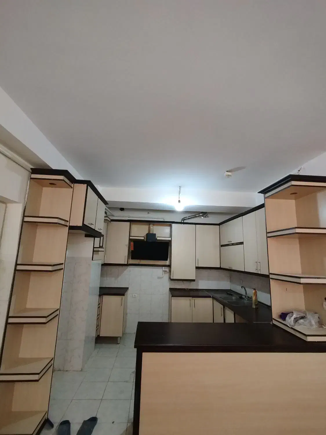 فروش آپارتمان همکف سهندفاز1/2/3/4/5املاک برترکد251