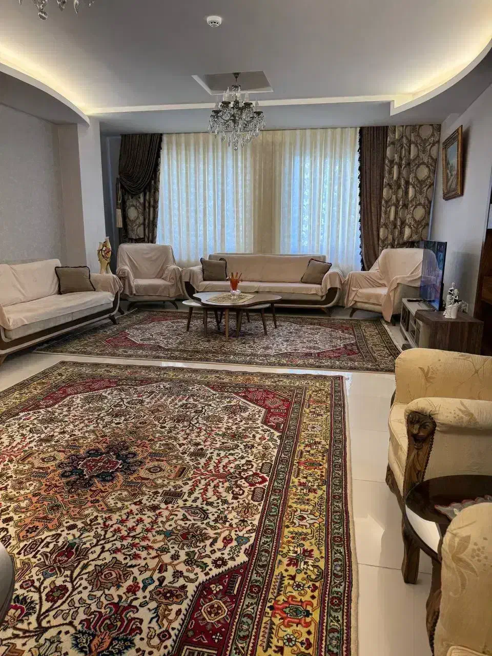 فروش آپارتمان ۱۳۰ متری ولیعصر بعثت میدان فرهنگیان