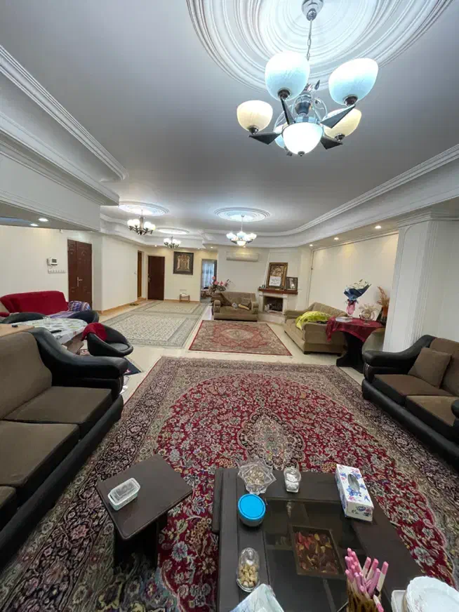 فروش آپارتمان ۱۶۰متری ۳خواب چهاراه گلسار مکتب نرجس