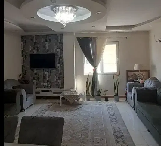 فروش آپارتمان ۹۲ متری/تاپ لوکیشن / خوش ساخت