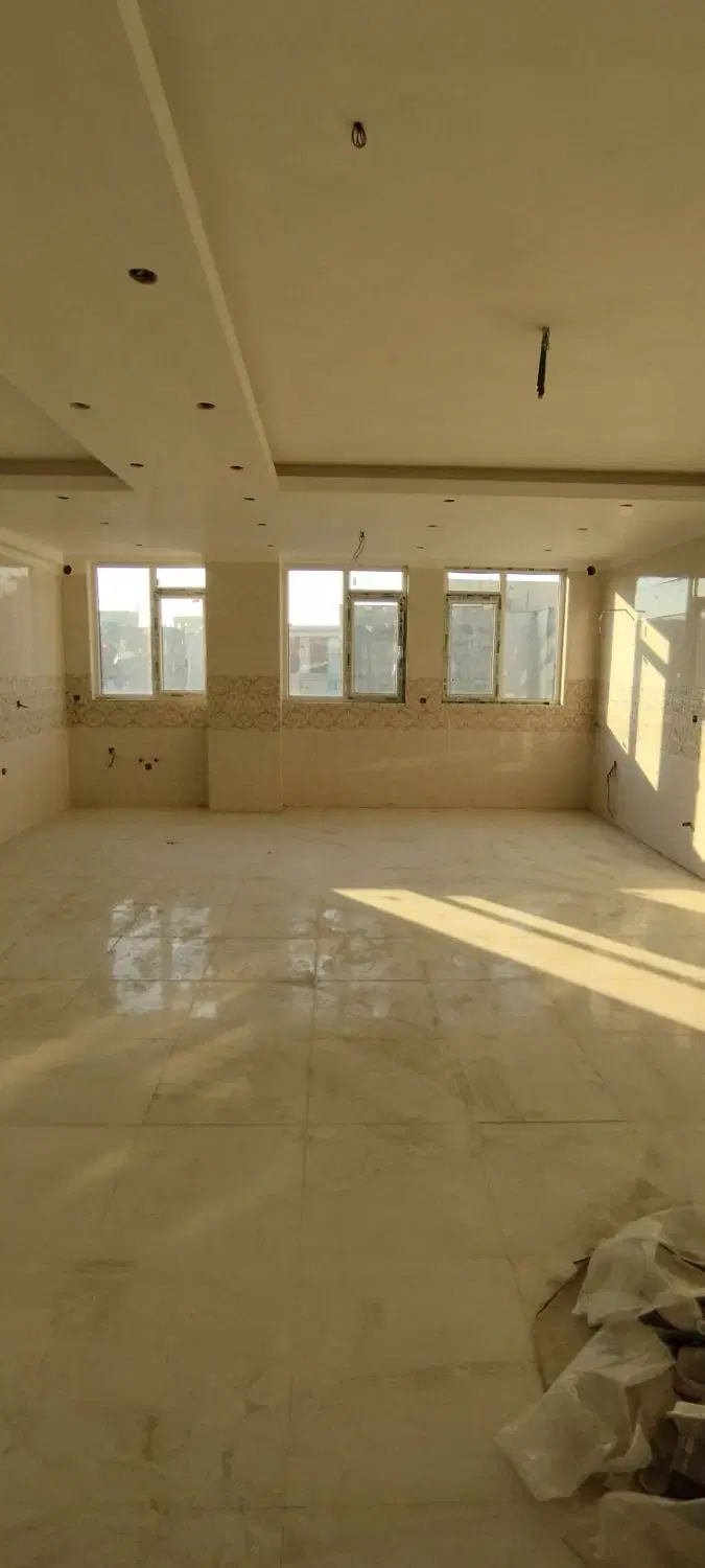 فروش آپارتمان۱۲۱متر ۳ خوابه تک واحدی فول/کارو/