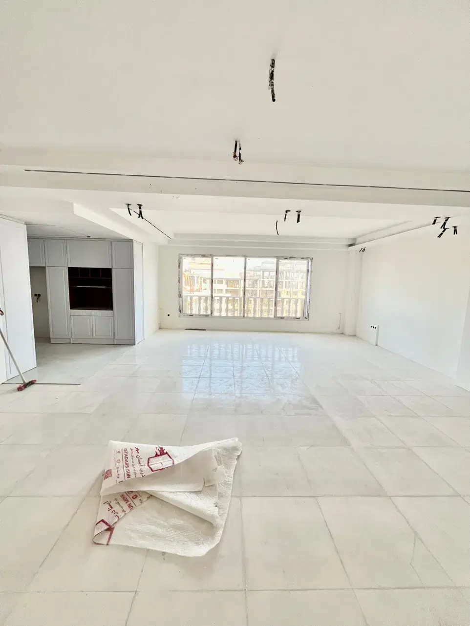 فروش اپارتمان ۱۹۰ متری مدرن گلسار