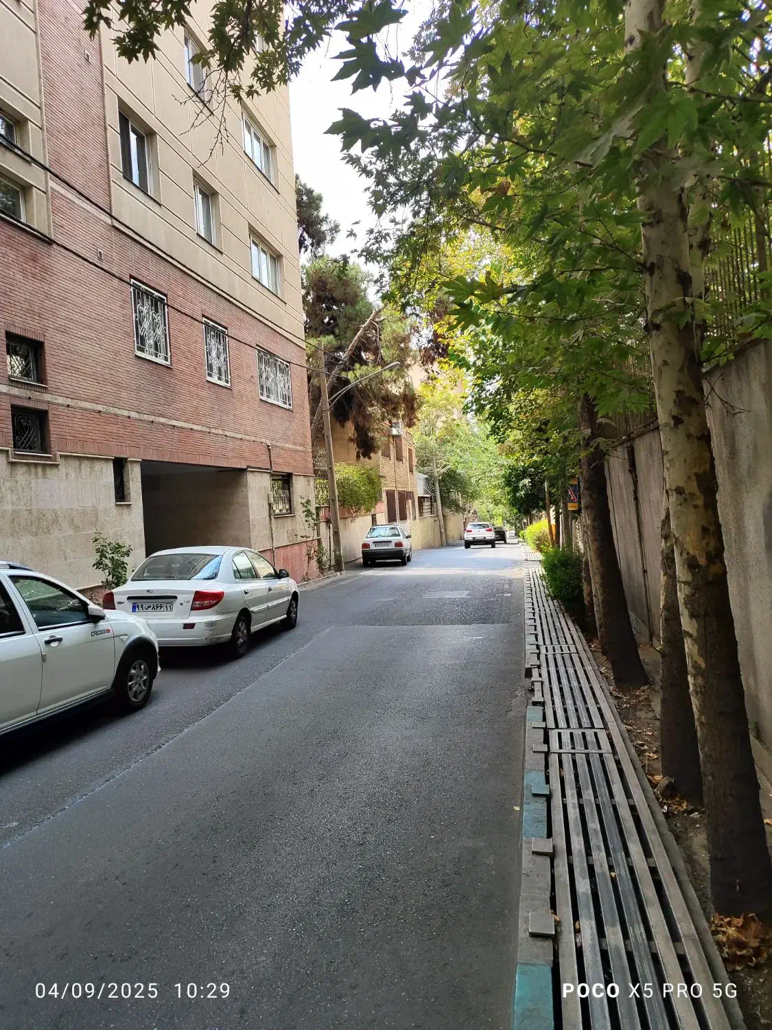 قدرلسهم ۲۹۲ متر / واحد ۲۲۰ متر / ارزنده