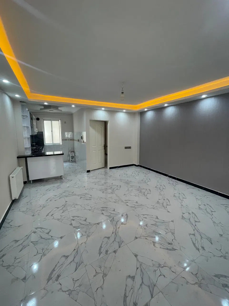 همکف مستقل 1خواب با پارکینگ