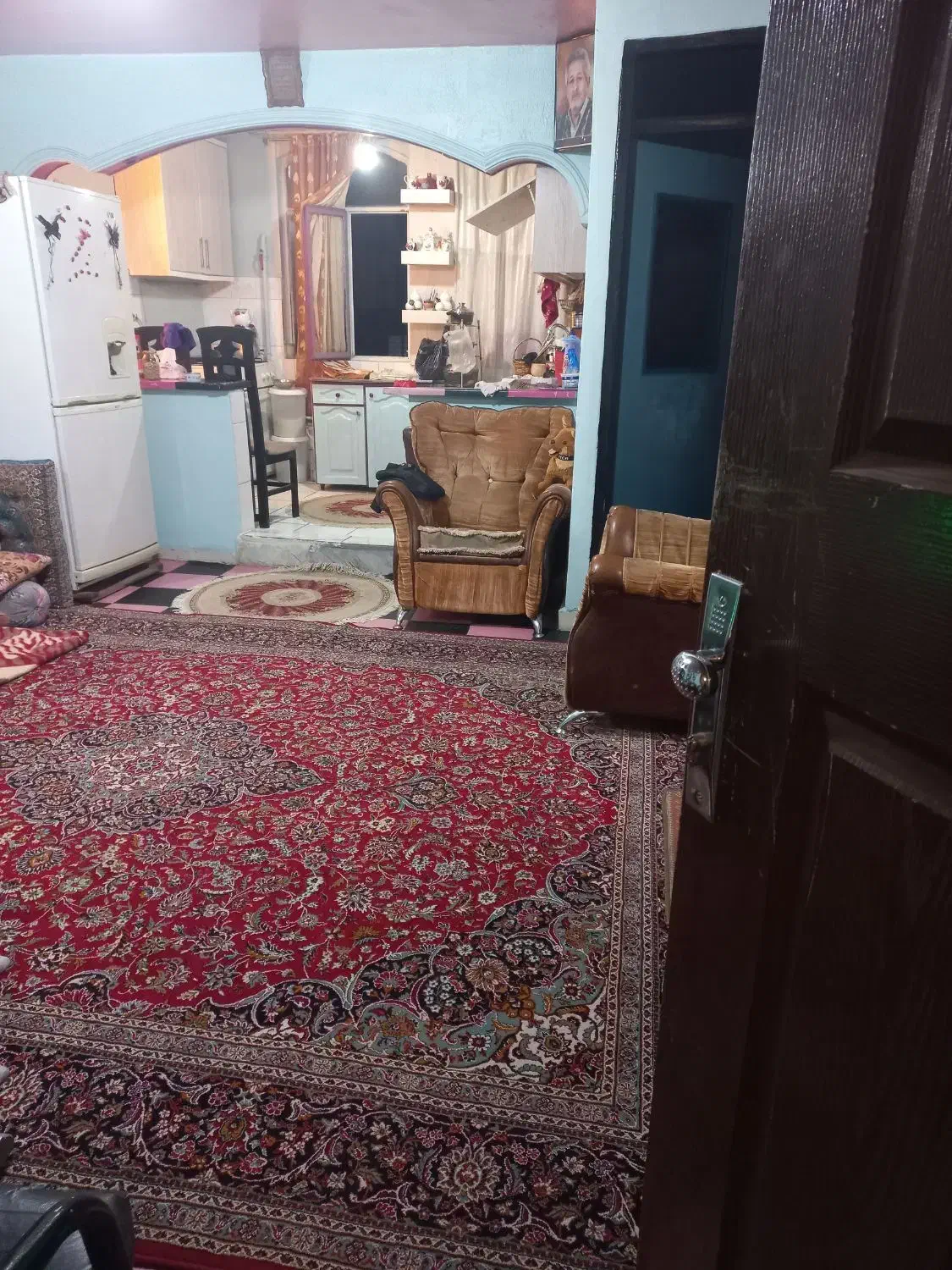 واحد۶۰ متری  یکخوابه، املاک من و تو