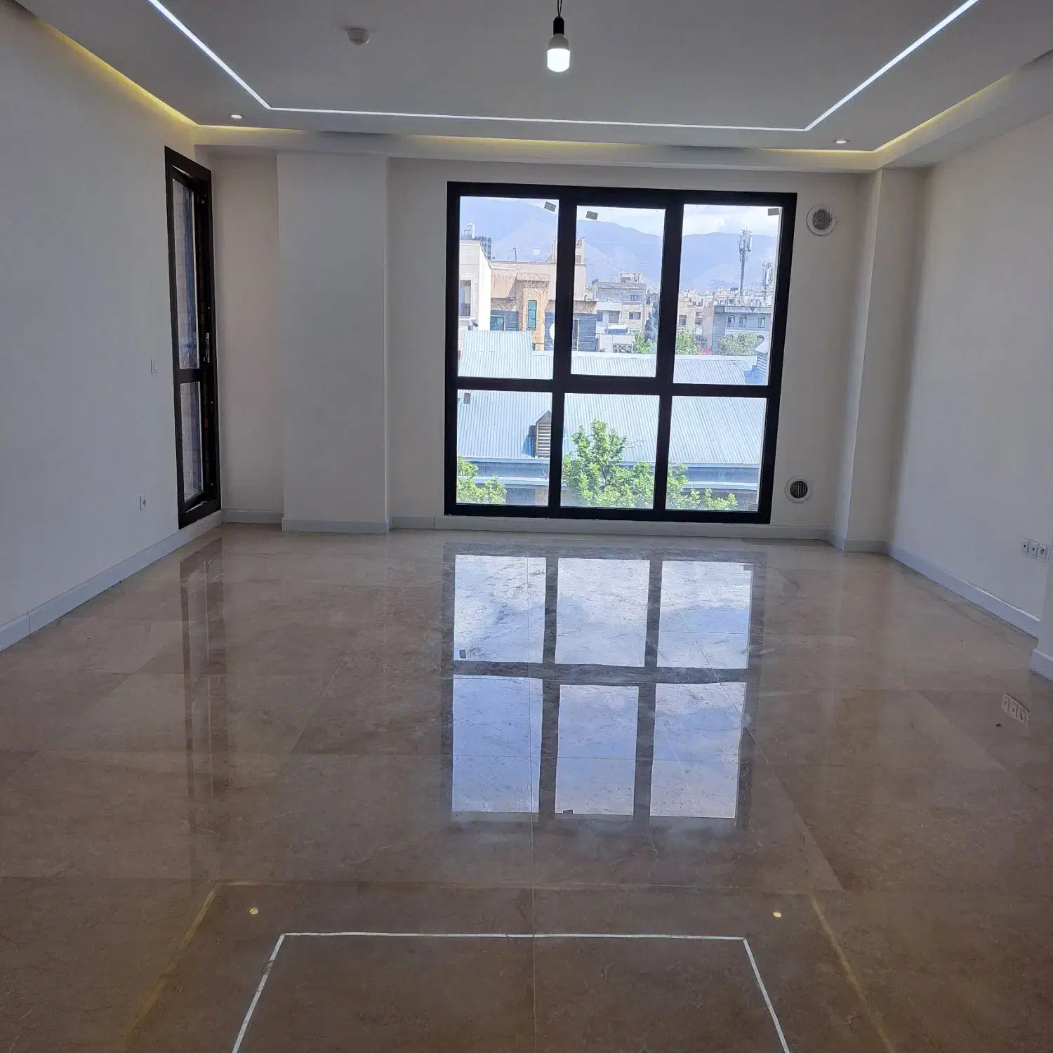 پاسداران ۱۴۰متر۳خواب نوساز