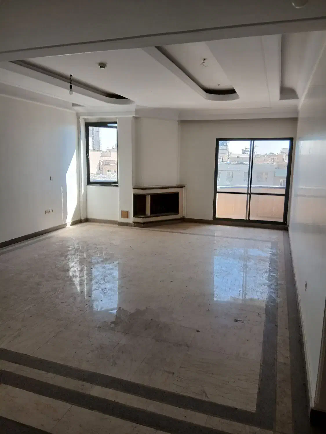 پاسداران ۱۵۶متر ۳ خوابه فول امکانات گلستان ها
