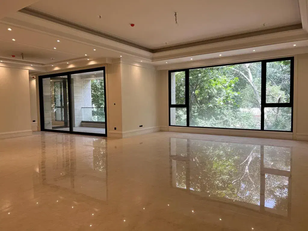 پاسداران ۱۹۰ متر SuperLux / مدرن و برند / ۳پارکینگ