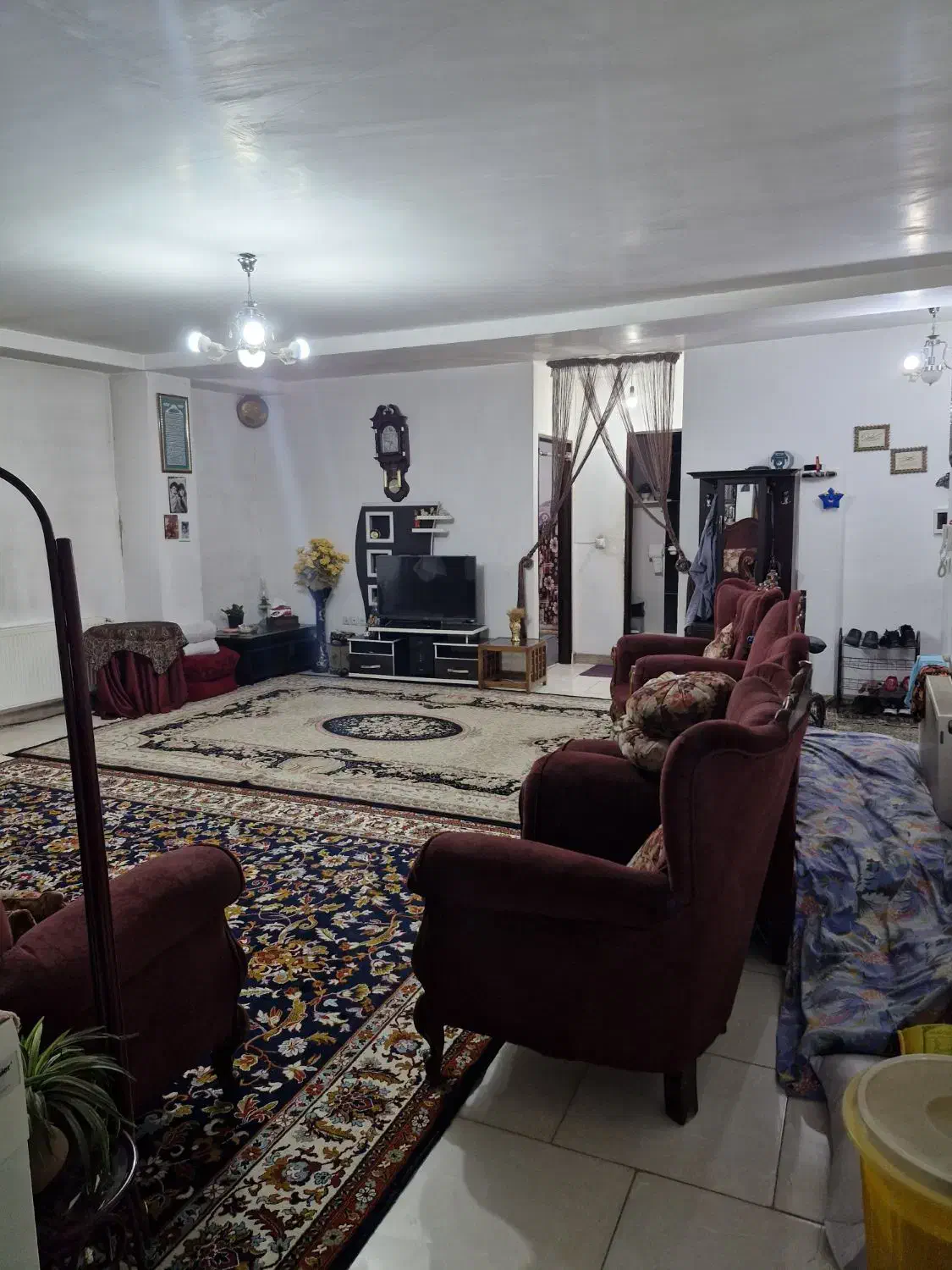 ۱۰۰واحدطبقه سوم باپارکینگ وآسانسور درکمالشهر فجرها