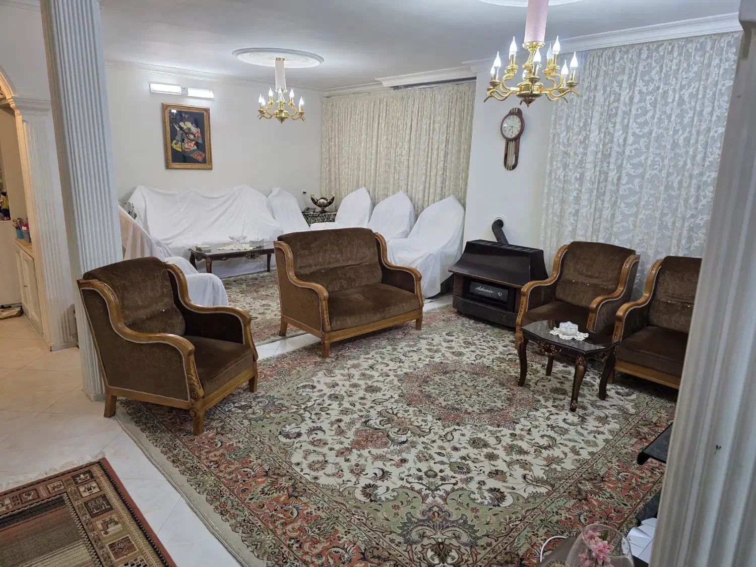 ۱۰۷ متری حجاب