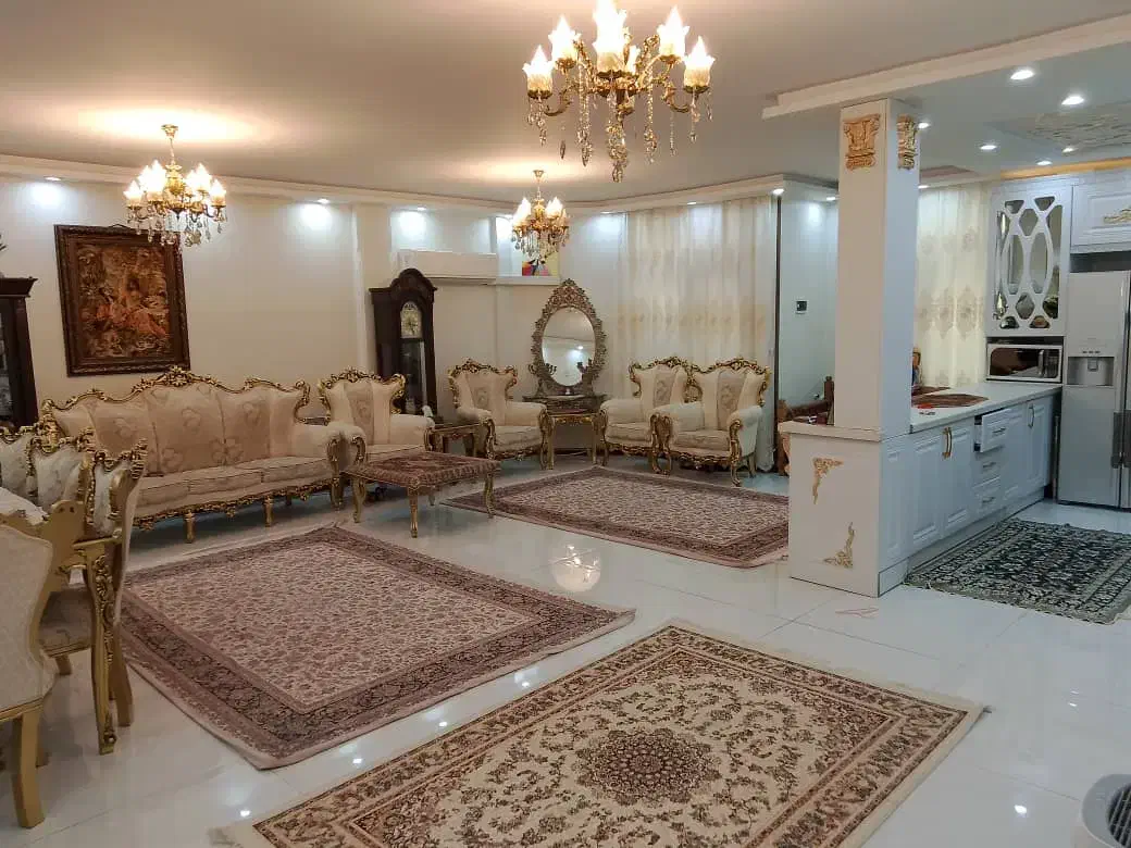 ۱۱۷ متر فستیوال نور و نقشه/بهترین محله