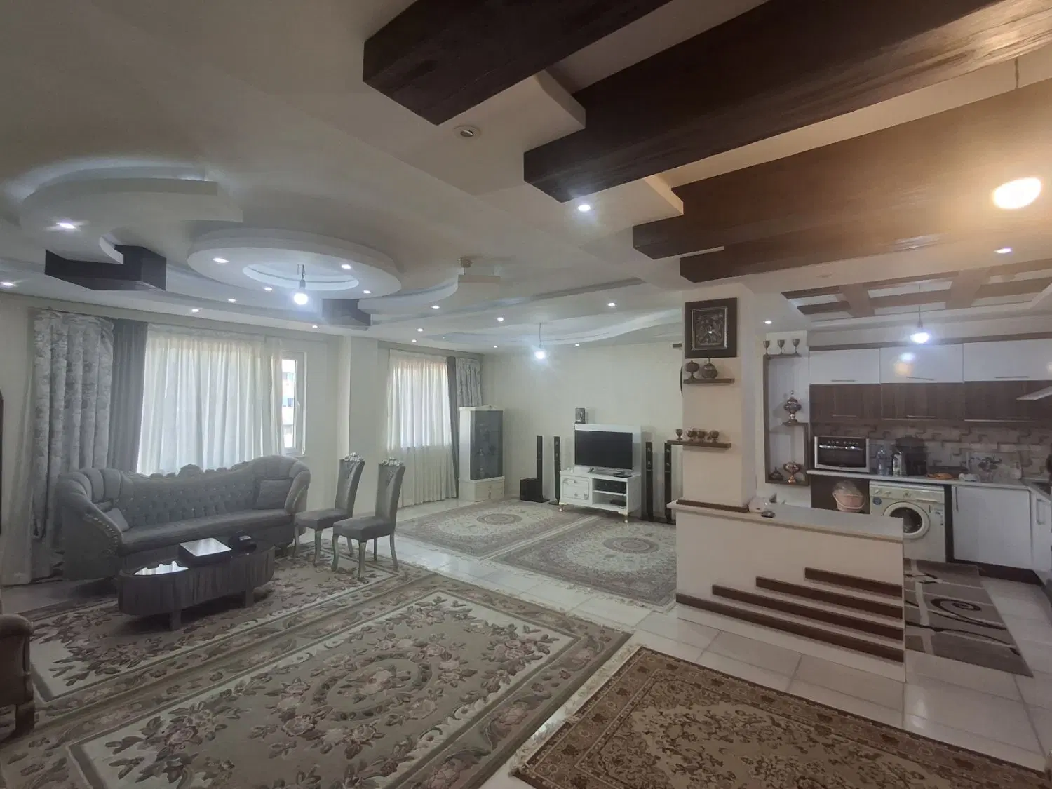 ۱۱۸متر / رشتیان  امکانات کامل فروش فوری