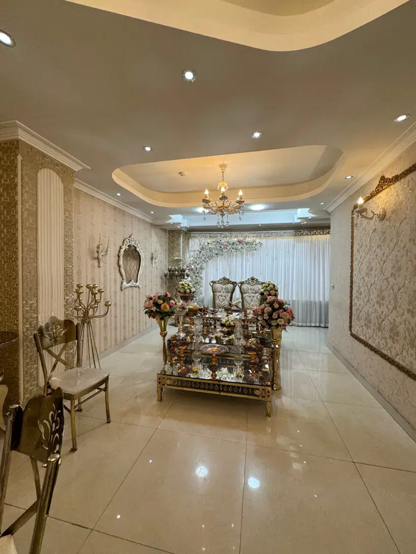 ۱۲۰متری تجاری مسکونی راه جدا براصلی سرگل