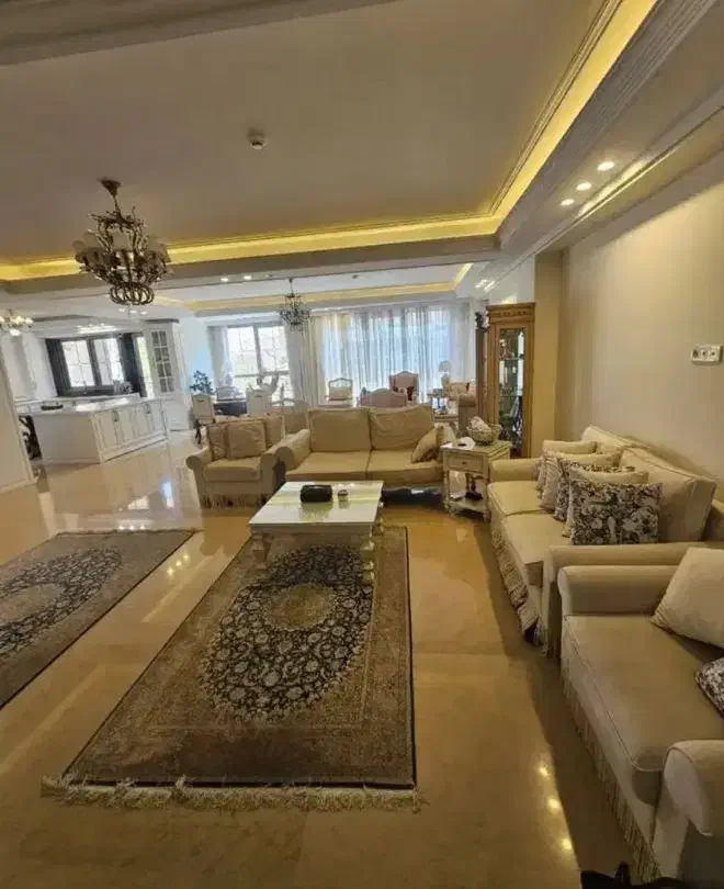 ۱۲۴متر/۳خوابه/نوسازی شده/۱۴ساله تاپ ترین لوکیشن