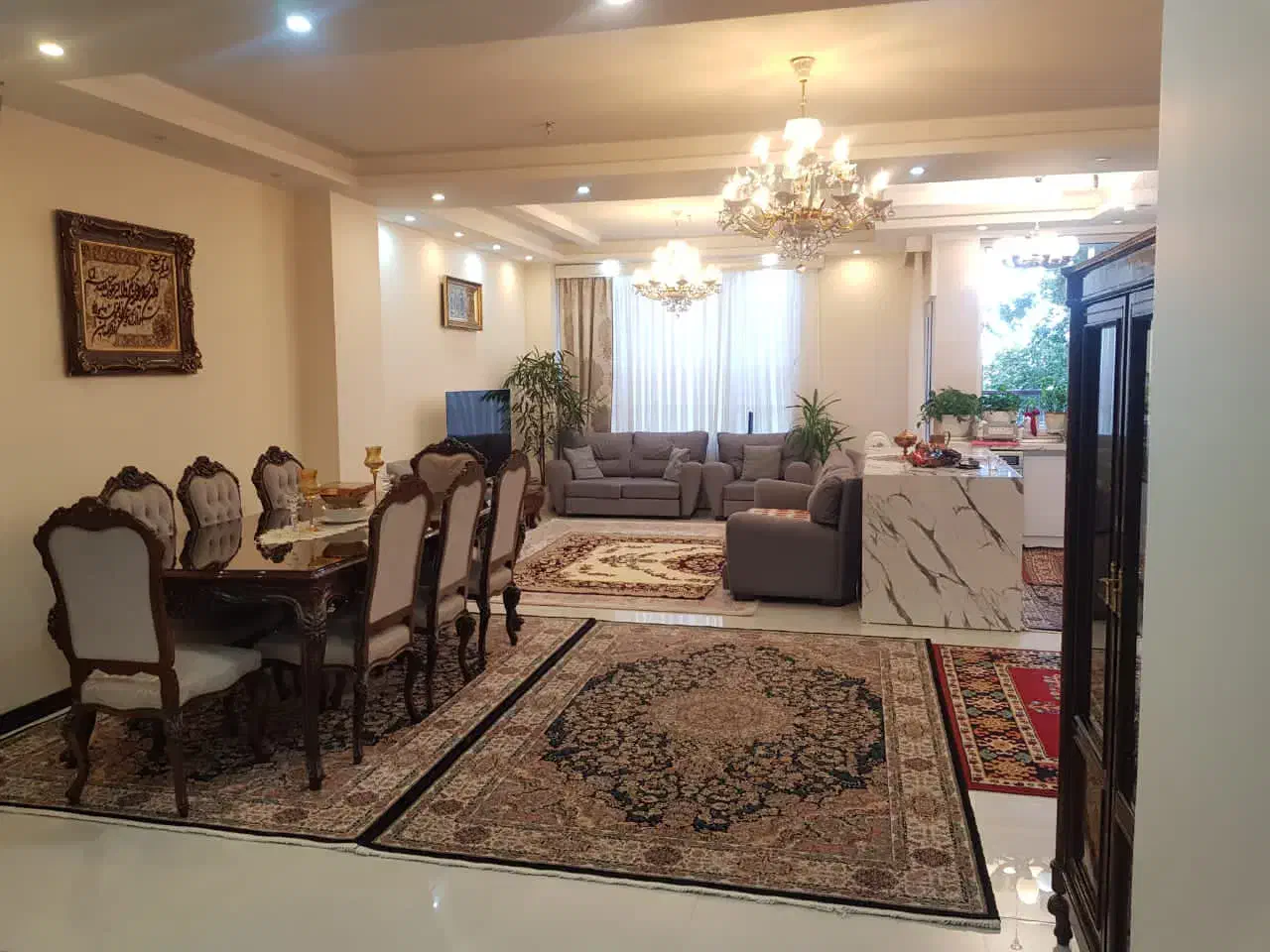 ۱۲۵ متری شیراز جنوبی (حوالی ونک پارک)