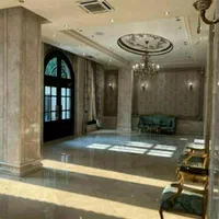 ۱۳۰ متر، غرق نور، بازسازی شده، شمال جردن ولیعصر