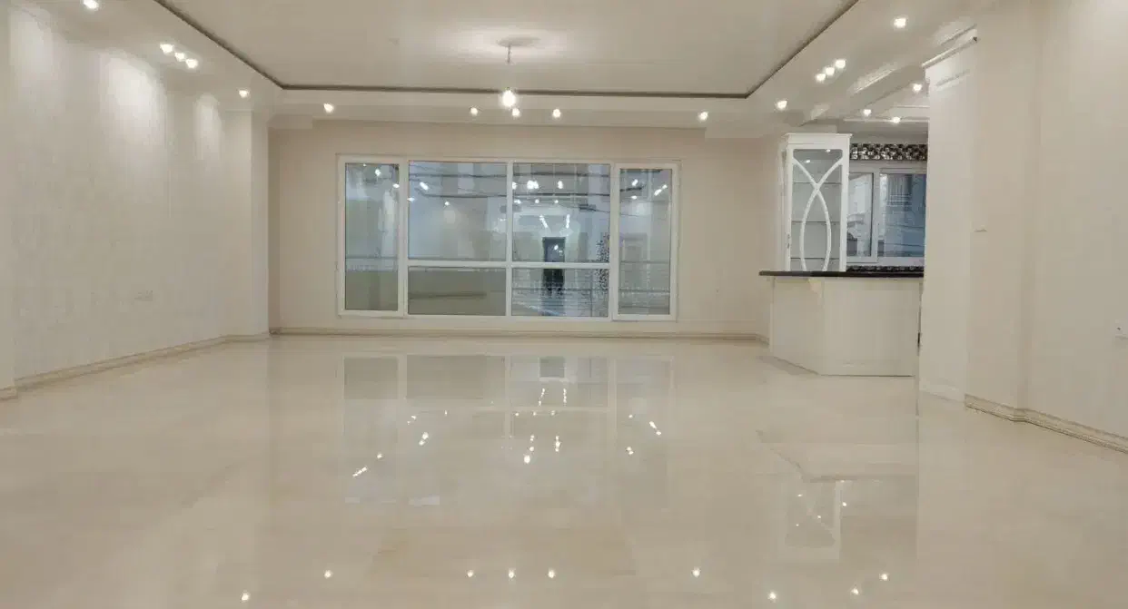 ۱۴۰ متر ۲ پارکینگ / تک واحدی / نقشه بینظیر / تهاتر