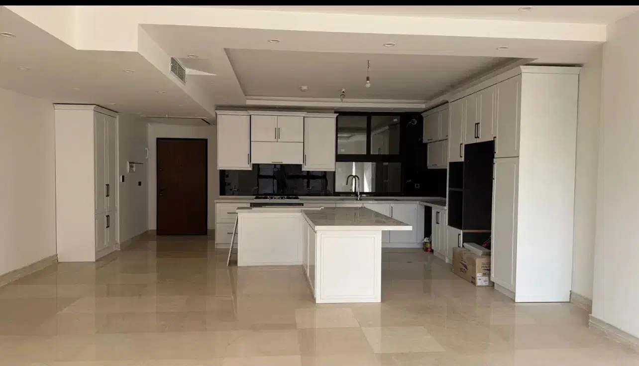 ۱۴۲متر آپارتمان۳ خواب نوساز شریعتی قبا
