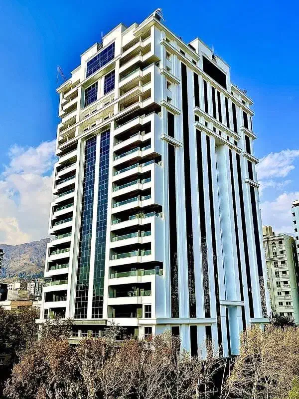 ۱۵۰متر // در مرجان نیاوران //