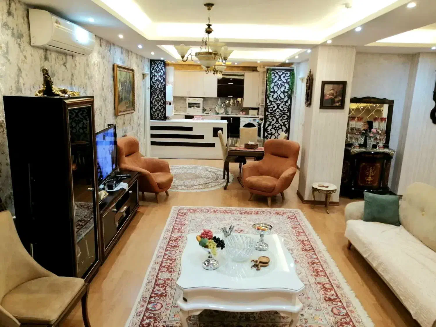۲۰۳ متر/ دو بر/ ایده آل/ نصر/استانداری