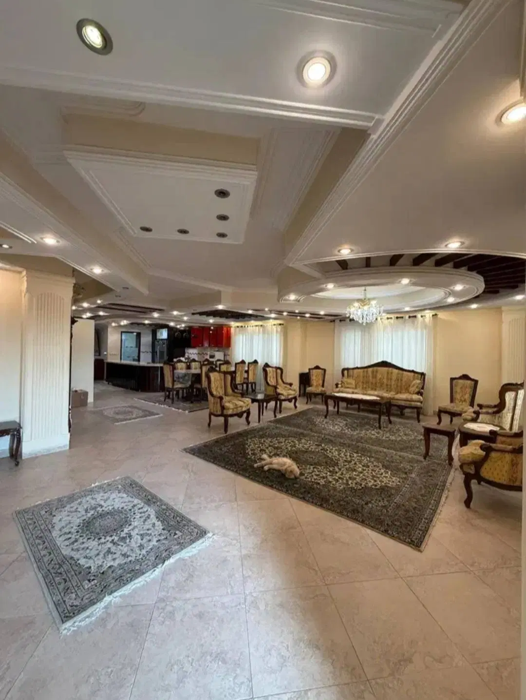 ۲۹۱متر/چهارخواب/فول امکانات/۲ پارکینگ اختصاصی