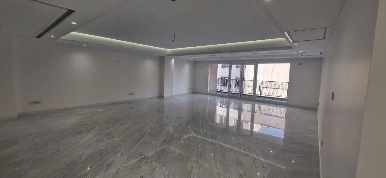 ۳۷۲ متر آپارتمان لوکس و کم نظیر در پاسداران
