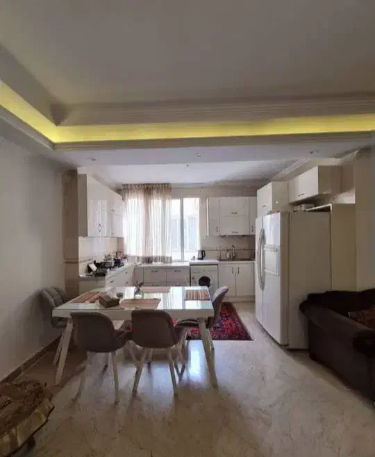 ۵۰ متر/ ۱خوابه/غرق نور/تاپ لوکیشن