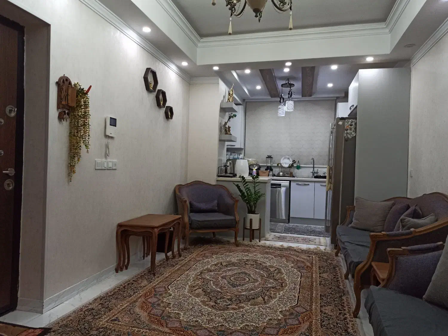 ۶۸ متر فول  کمالی (برکم )