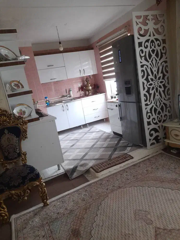 ۶۸متری با پارکینگ اختصاصی ۲۴متر اندیشه(املاک جلال)