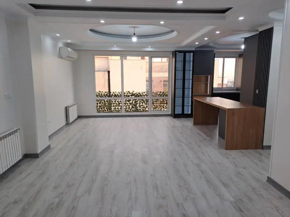 ۷۵متر / سالن پرده خور / تاپ لوکیشن بی همتا