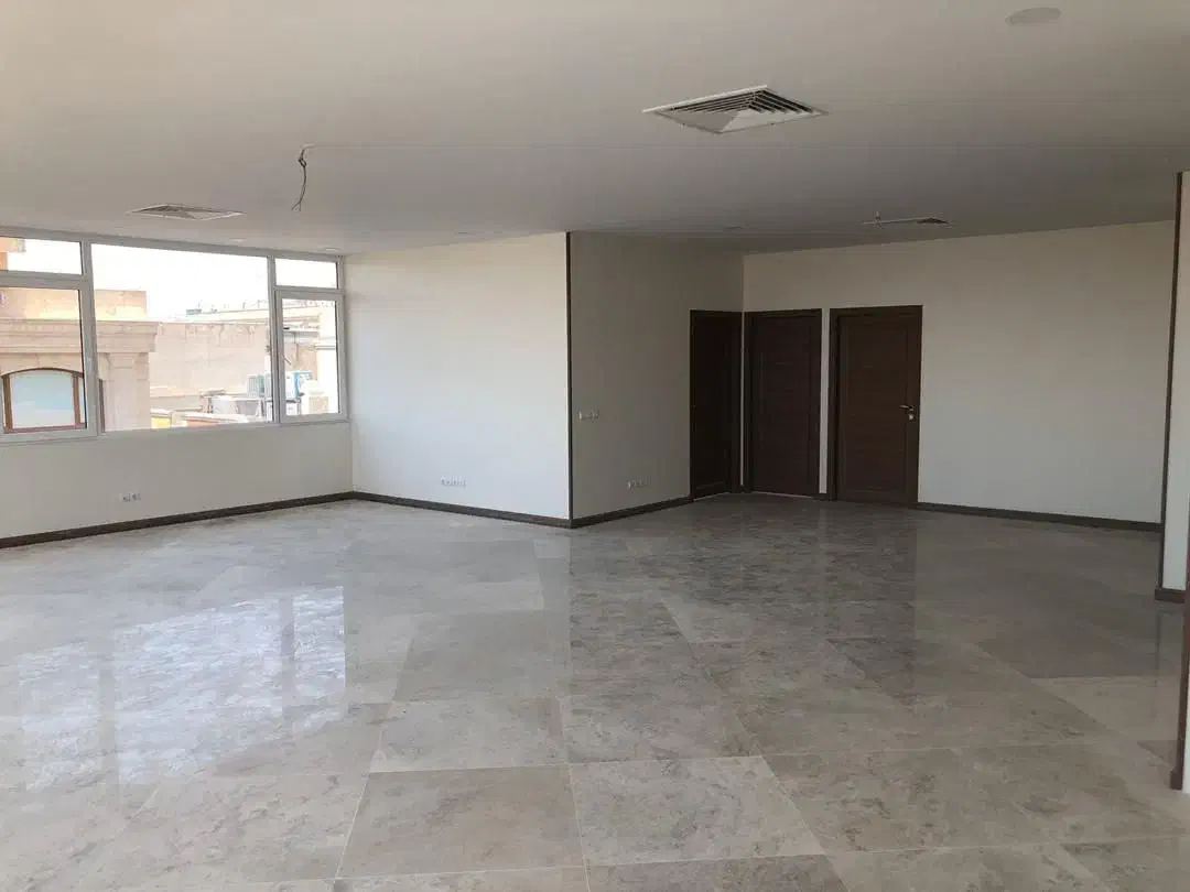 ۸۲متر/۲خواب/۲پارکینگ+یک پارکینگ مهمان/سعادت آباد