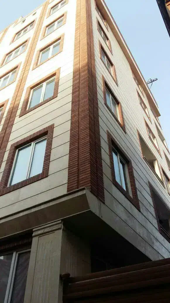 ۹۰۰متر بنا در ۷طبقه دربست میدون فردوسی