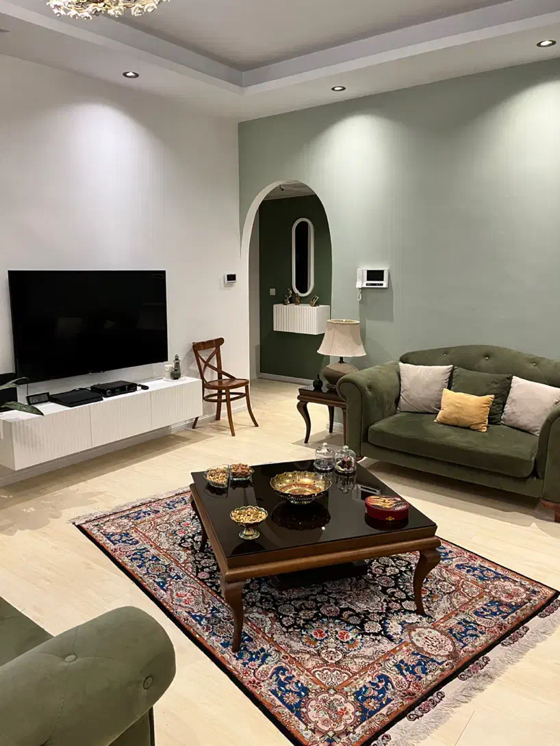 ۹۵ متر   ۲ خواب    لوکس    تاپ لوکیشن     پاسداران