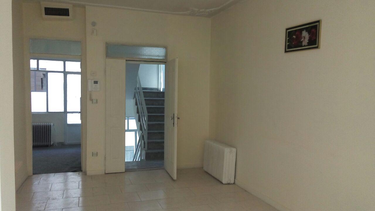 بدون توضیح