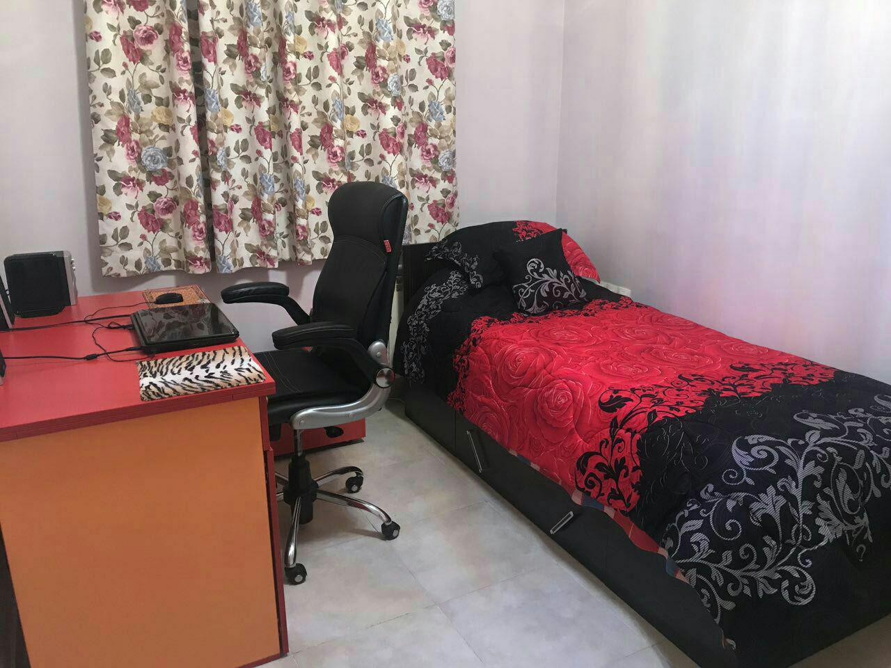 بدون توضیح