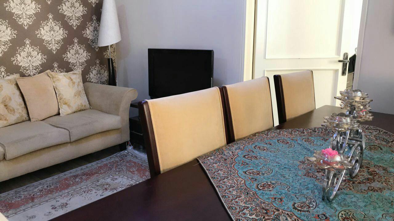 بدون توضیح