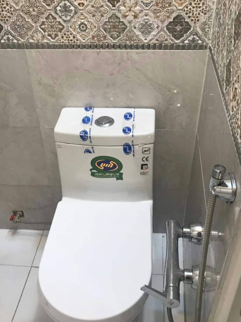 بدون توضیح