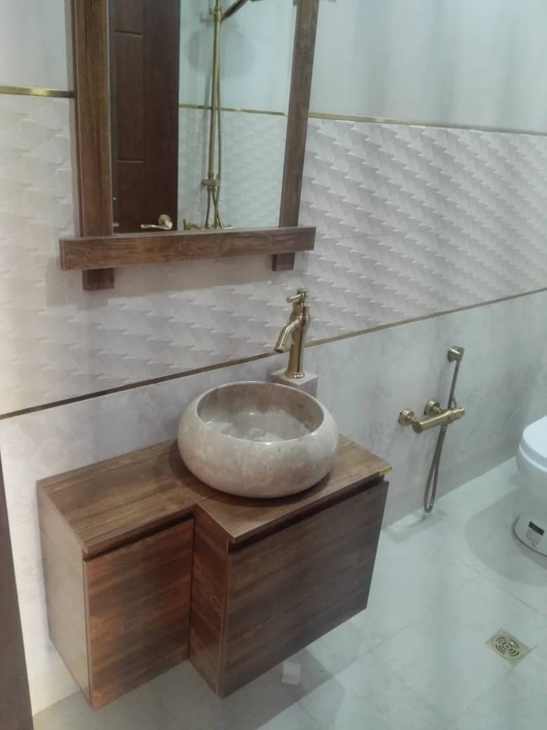 بدون توضیح