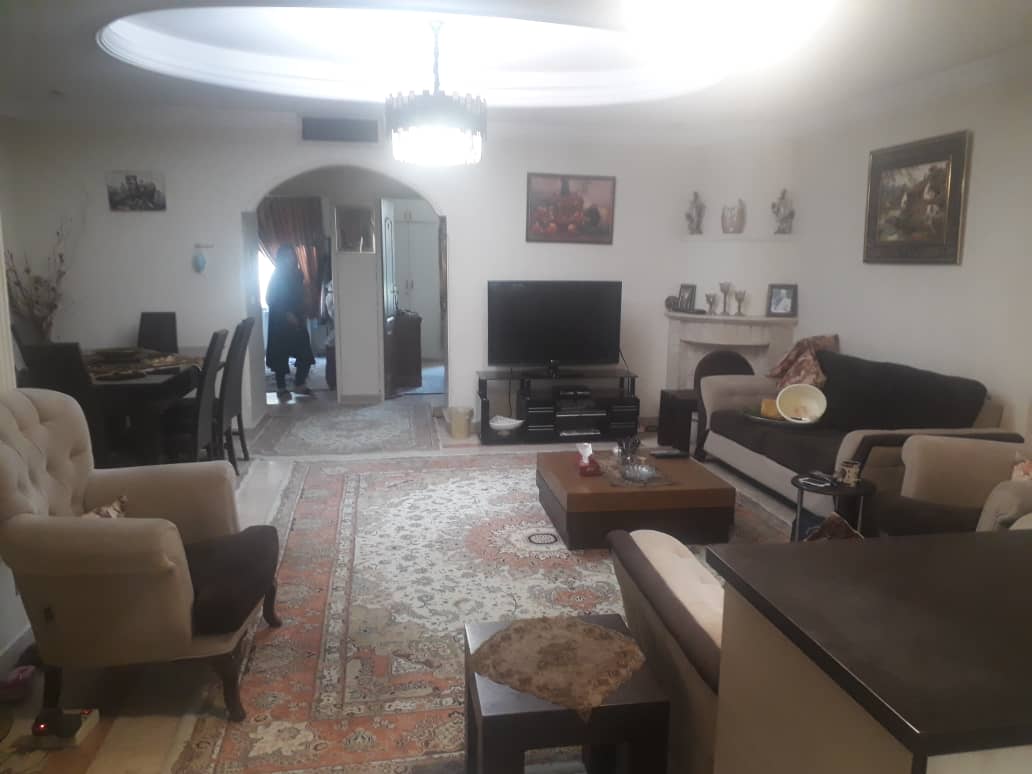 بدون توضیح